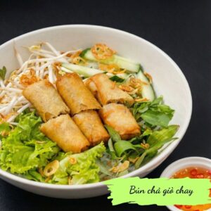 Vegan vermicelli salad & spring rolls - Bún chả giò chay